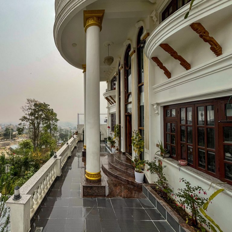 The White House Villa